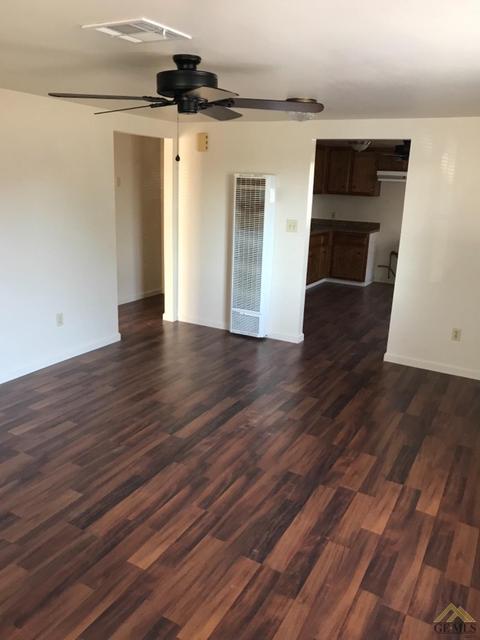 872 S Comanche Dr, Arvin, CA 93203 photo 6