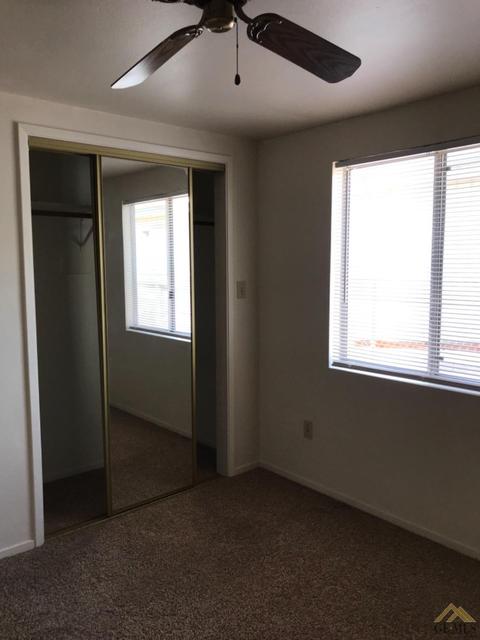 872 S Comanche Dr, Arvin, CA 93203 photo 24