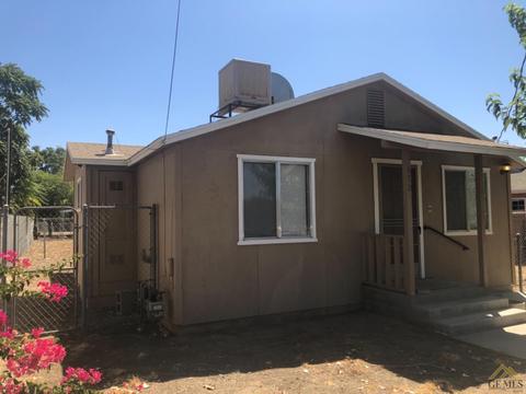 872 S Comanche Dr, Arvin, CA 93203 photo 2
