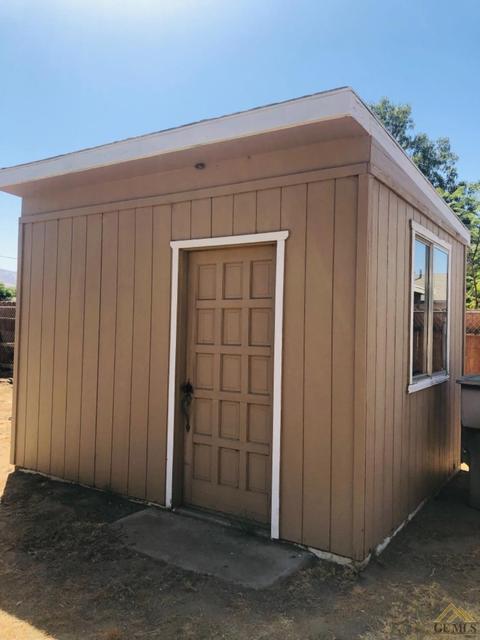 872 S Comanche Dr, Arvin, CA 93203 photo 37