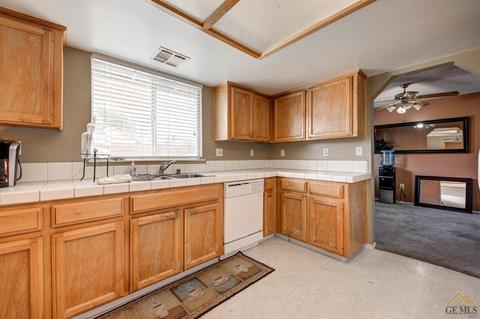 660 Lopez Ave, Shafter, CA 93263 photo 7