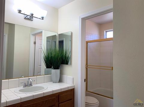 3710 Killarney Ct, Bakersfield, CA 93311 photo 27