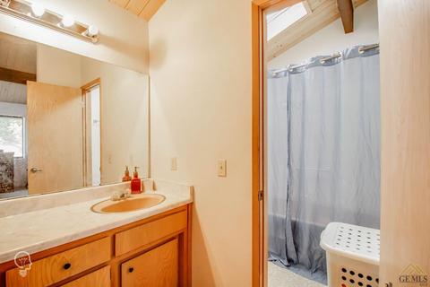 23700 Aqua Villa Ct, Tehachapi, CA 93561 photo 6