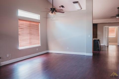 11615 Cotner Ave, Bakersfield, CA 93312 photo 8