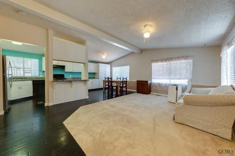 2005 Breezeway Dr, Bakersfield, CA 93306 photo 6