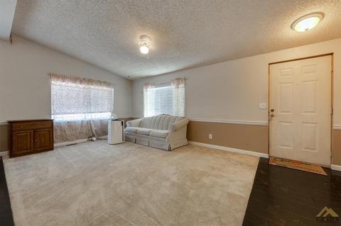 2005 Breezeway Dr, Bakersfield, CA 93306 photo 5