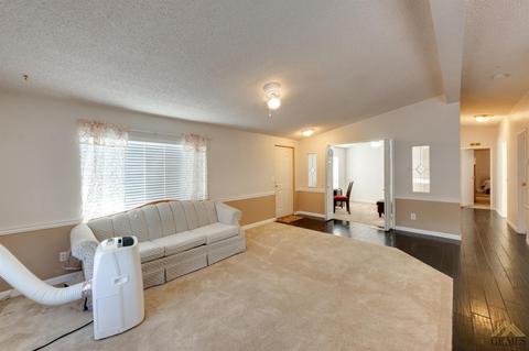 2005 Breezeway Dr, Bakersfield, CA 93306 photo 8