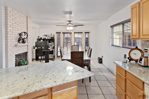 2400 9th St, Wasco, CA 93280 photo 9