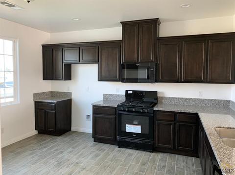 309 Buckeye Ave, Wasco, CA 92380 photo 3
