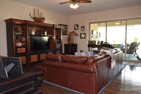 4126 Greendale Ct, Bakersfield, CA 93311 photo 3