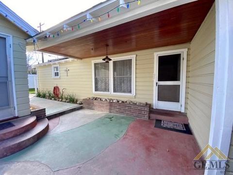 123 Lucard St, Taft, CA 93268 photo 22