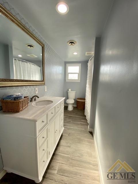 123 Lucard St, Taft, CA 93268 photo 20
