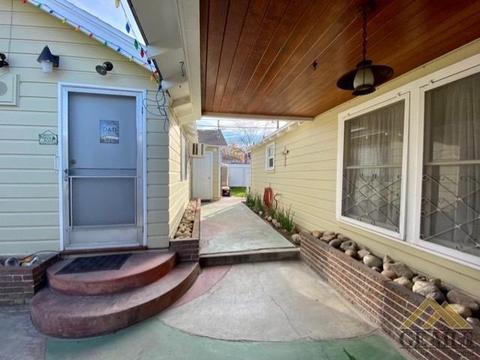 123 Lucard St, Taft, CA 93268 photo 21