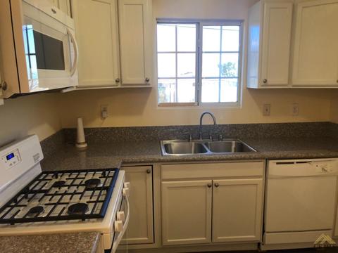 316 8th St, Taft, CA 93268 photo 7