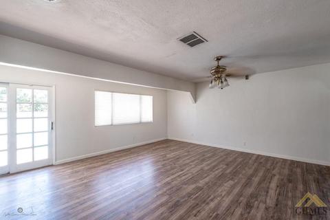 1018 Cedar Ave, Wasco, CA 93280 photo 9