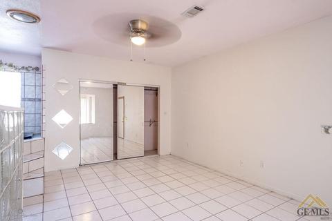 1018 Cedar Ave, Wasco, CA 93280 photo 13