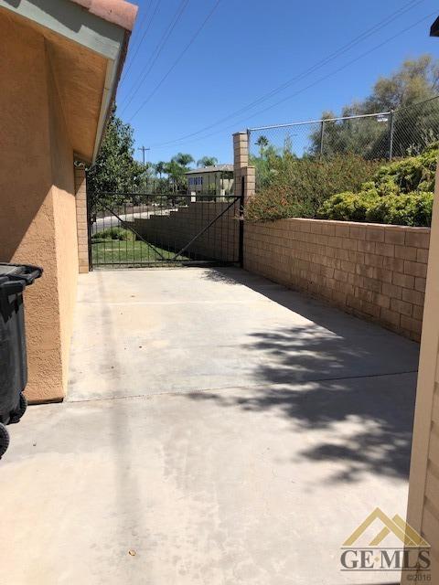 469 Terrace Dr, Taft, CA 93268 photo 40