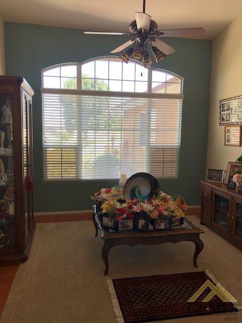 469 Terrace Dr, Taft, CA 93268 photo 8