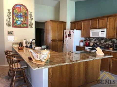 469 Terrace Dr, Taft, CA 93268 photo 12