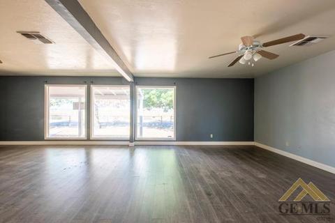 25421 Judith St, Arvin, CA 93203 photo 11