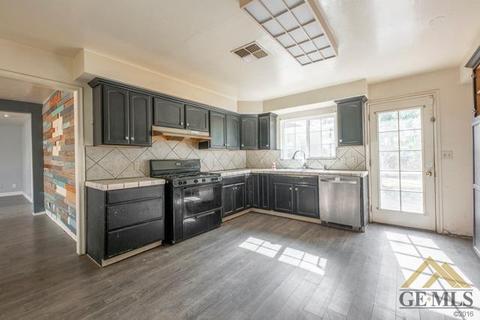 25421 Judith St, Arvin, CA 93203 photo 4