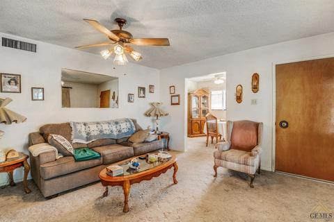 9808 Aim Ave, Bakersfield, CA 93307 photo 5