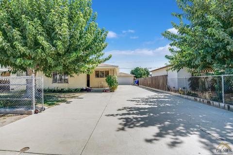 9808 Aim Ave, Bakersfield, CA 93307 photo 2