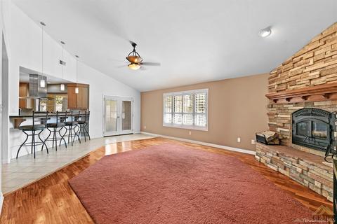 19400 Moon Way, Tehachapi, CA 93561 photo 10