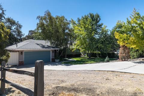 19400 Moon Way, Tehachapi, CA 93561 photo 2