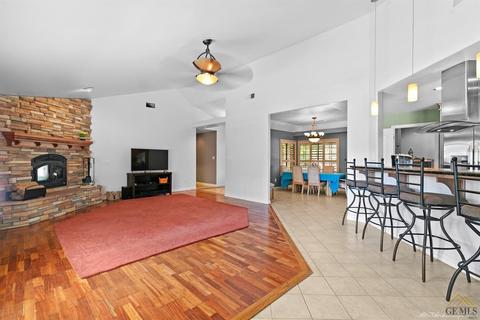 19400 Moon Way, Tehachapi, CA 93561 photo 11