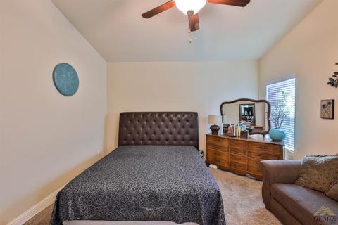 3904 Pine Bend Way, Shafter, CA 93263 photo 9