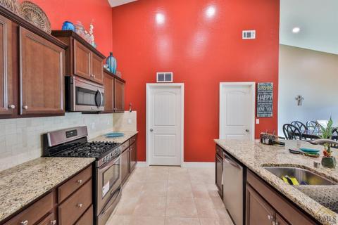 3904 Pine Bend Way, Shafter, CA 93263 photo 13