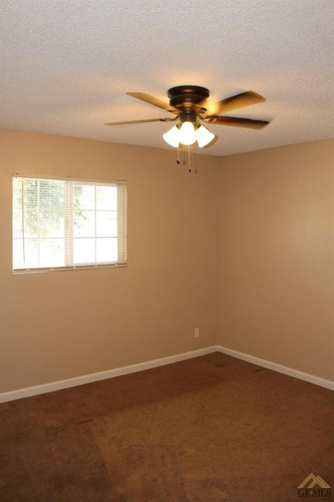 1500 Ivan Ave, Bakersfield, CA 93304 photo 17