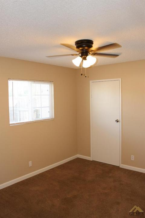 1500 Ivan Ave, Bakersfield, CA 93304 photo 13