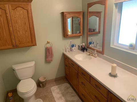 403 Sierra St, Taft, CA 93268 photo 17