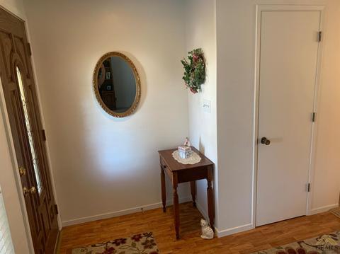 403 Sierra St, Taft, CA 93268 photo 4
