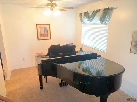 403 Sierra St, Taft, CA 93268 photo 6