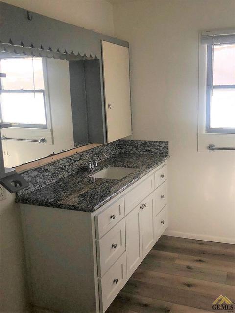507 Fillmore St, Taft, CA 93268 photo 3