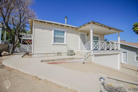 511 Garfield Ave, Taft, CA 93268 photo 4