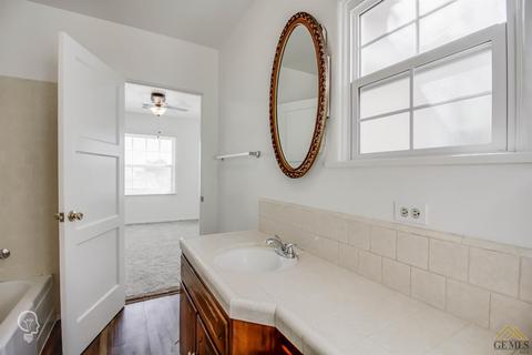 511 Garfield Ave, Taft, CA 93268 photo 19
