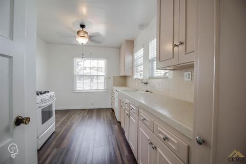 511 Garfield Ave, Taft, CA 93268 photo 12