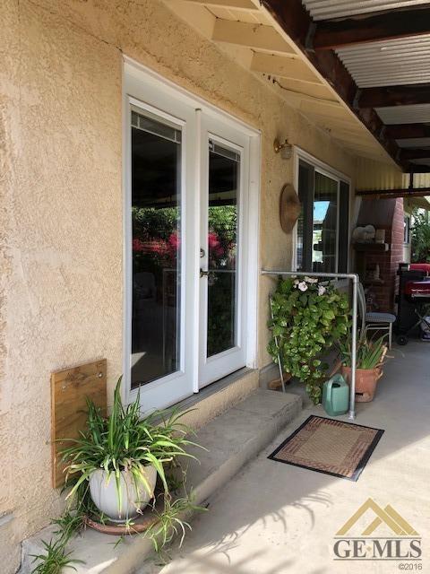 402 Stokes Ln, Taft, CA 93268 photo 10