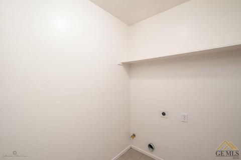 4520 Bluestone Dr, Bakersfield, CA 93311 photo 4