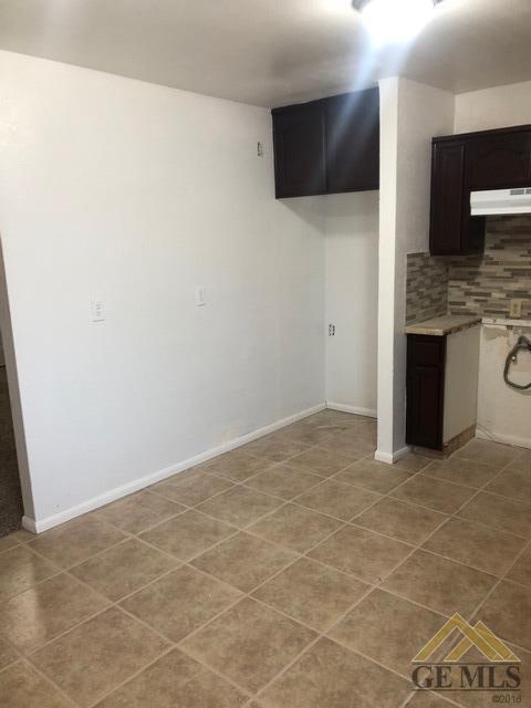 315 315 Atkinson Ave, Shafter, CA 93263 photo 4