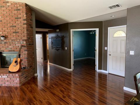 1721 Cherrytree Way, Wasco, CA 93280 photo 8