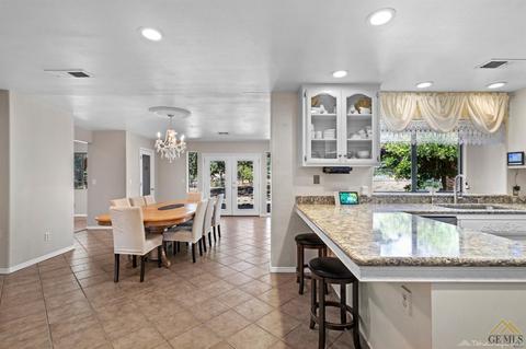 28021 Black Gold Way, Tehachapi, CA 93561 photo 7