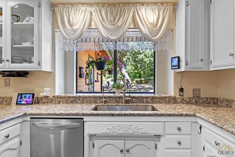 28021 Black Gold Way, Tehachapi, CA 93561 photo 14