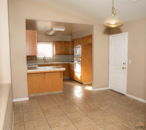 4703 Chinta Dr, Bakersfield, CA 93313 photo 6