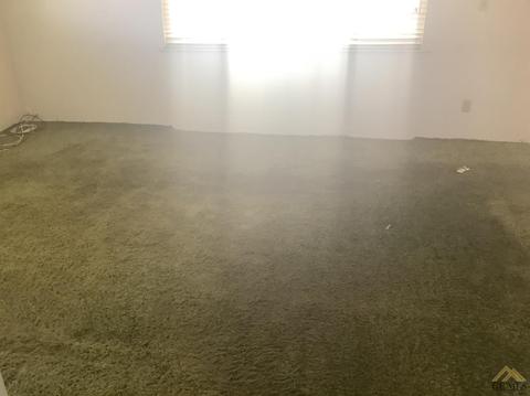 401 Mark Ave, Shafter, CA 93263 photo 5