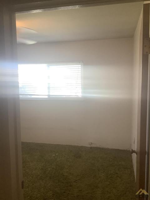 401 Mark Ave, Shafter, CA 93263 photo 16